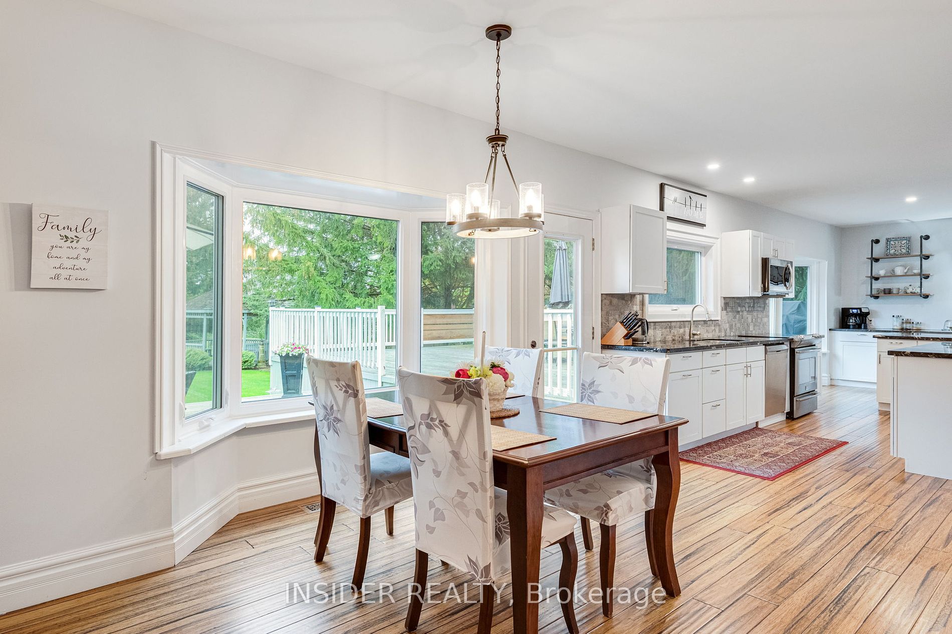 17 Smith Dr