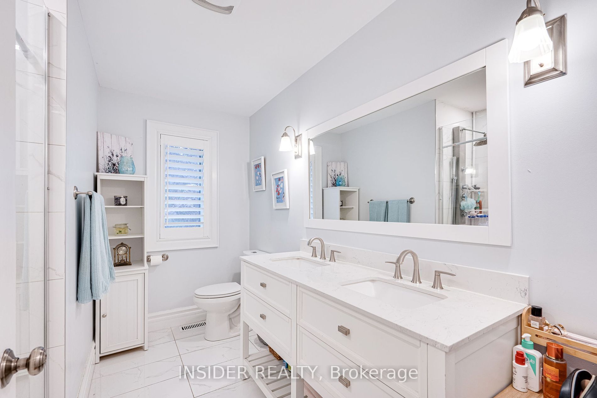 17 Smith Dr
