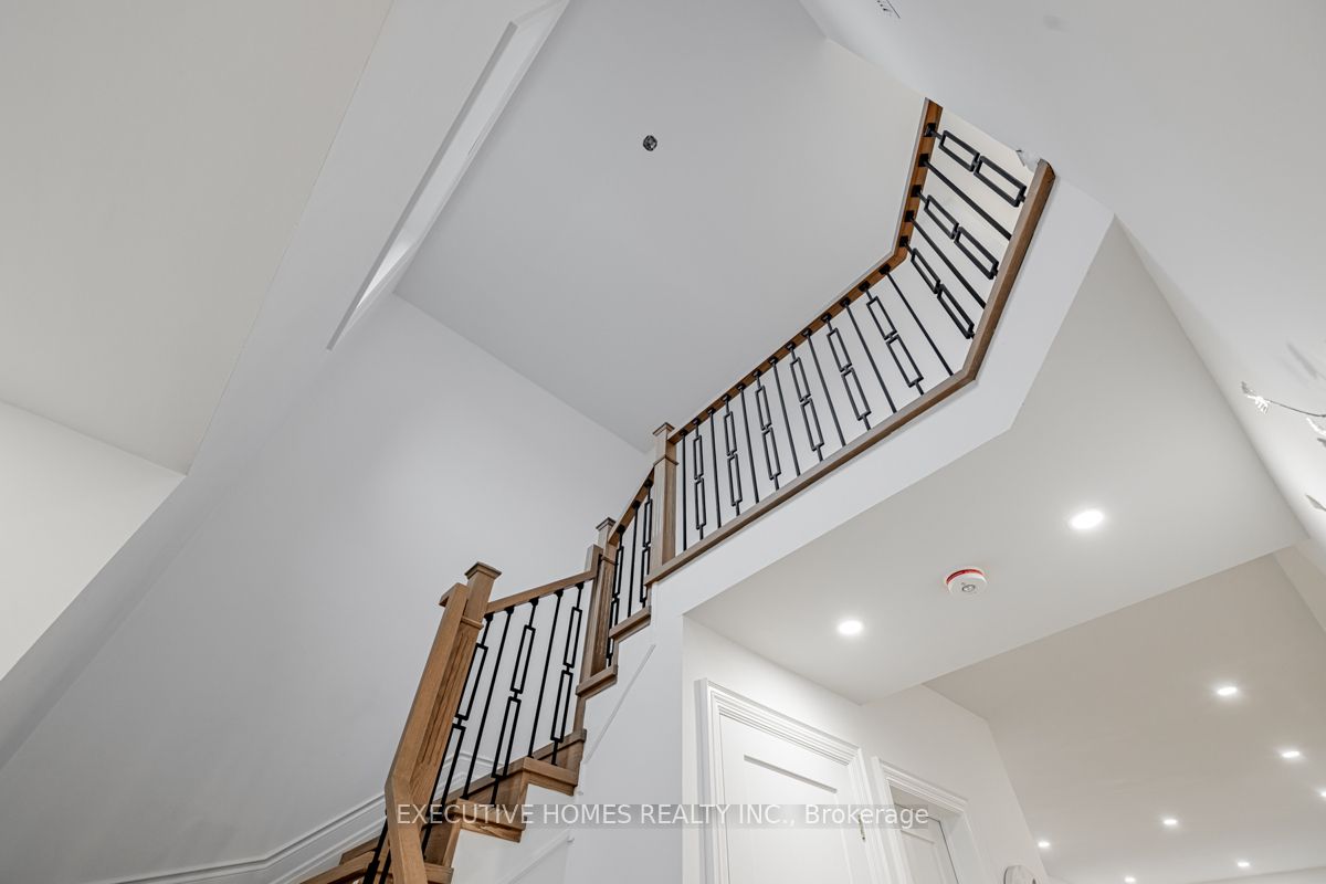 374 Gilpin Drive