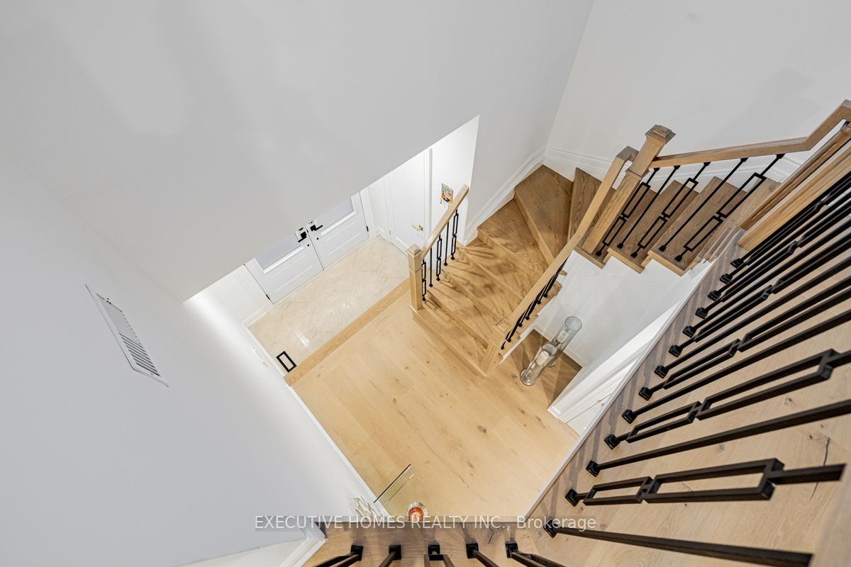 374 Gilpin Drive