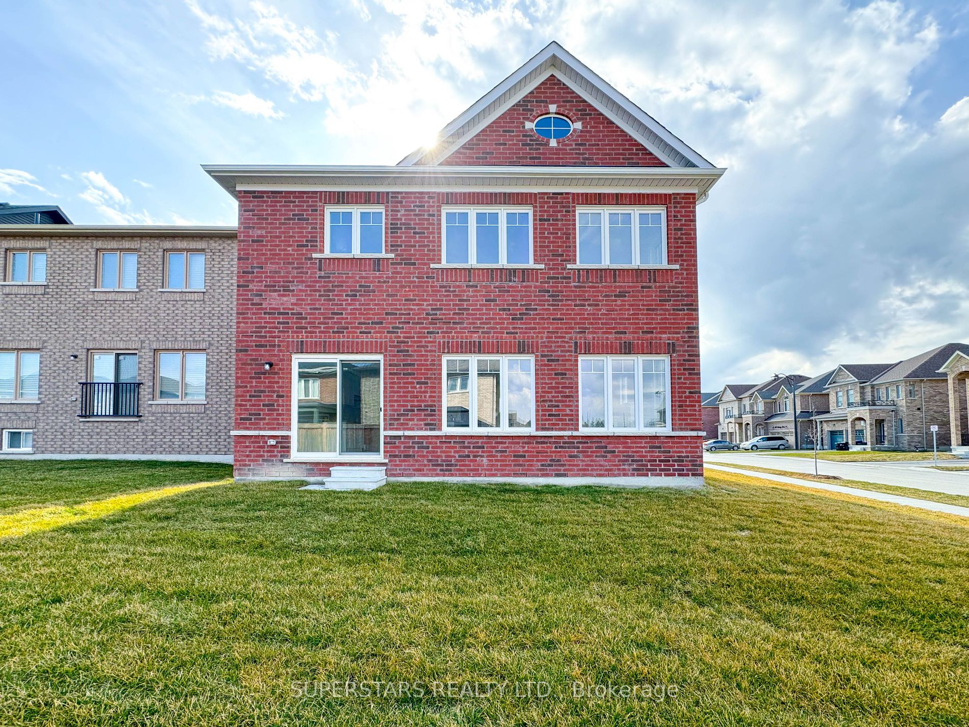102 Mac Campbell Way