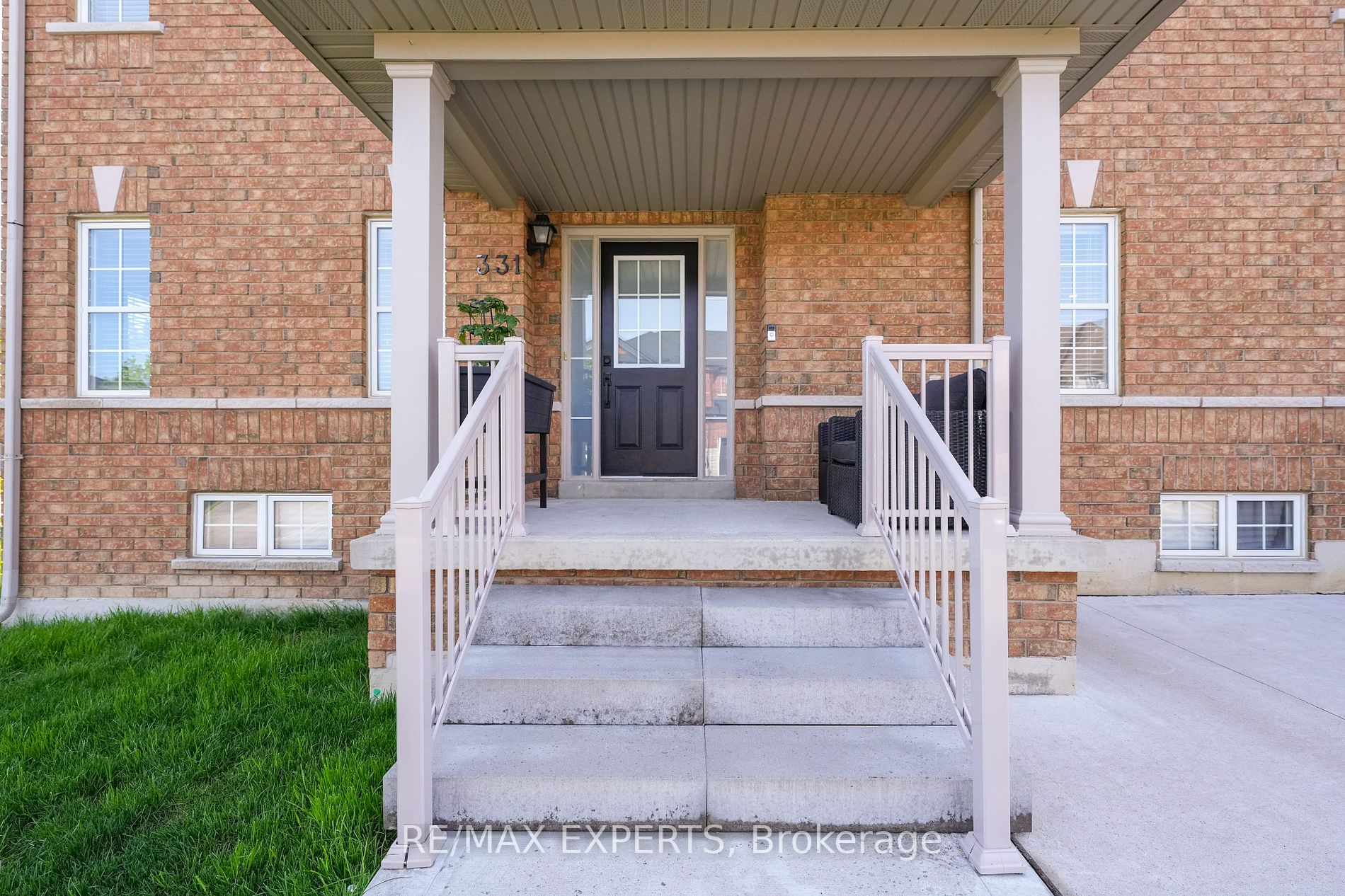 331 Davos Road