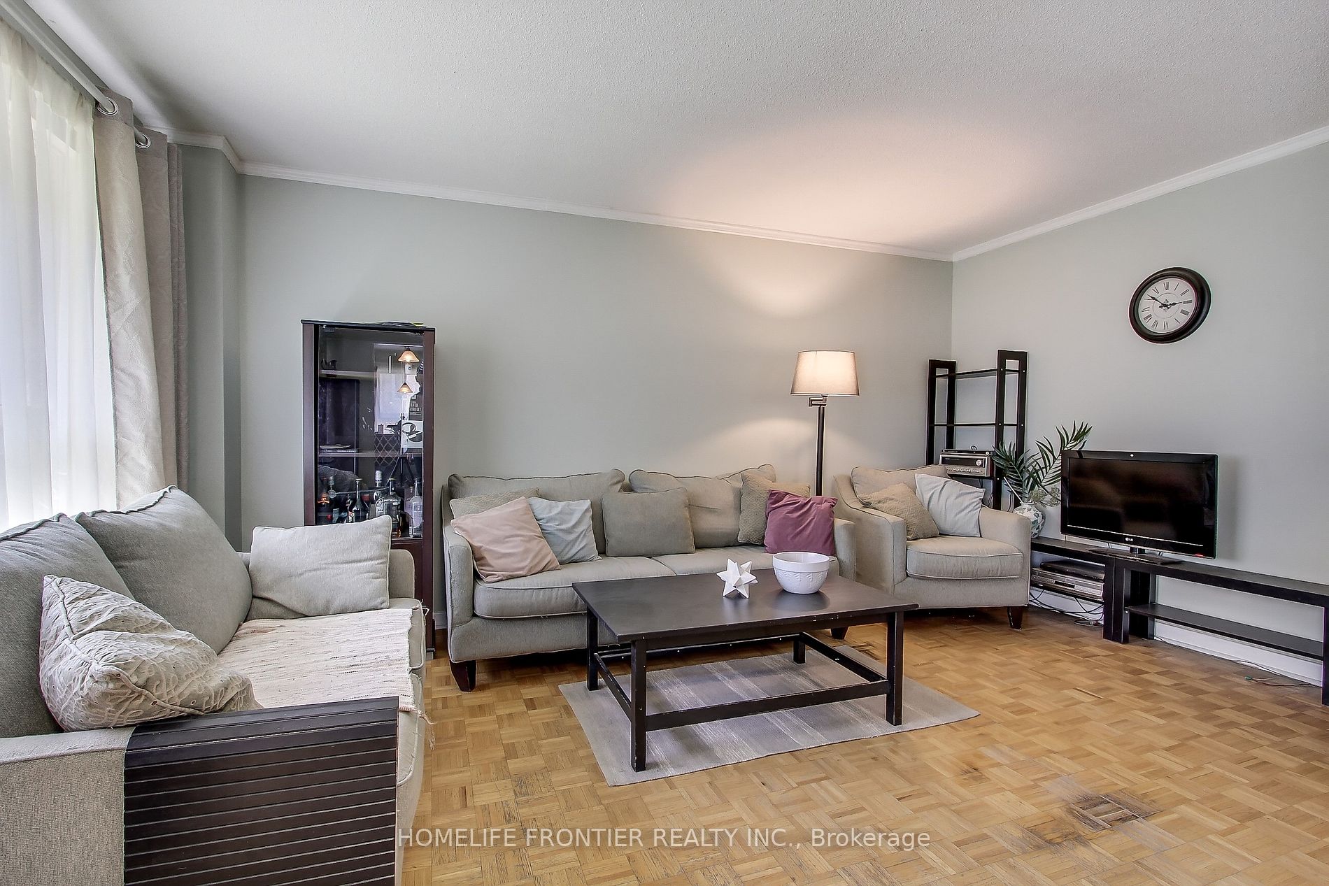 5 Penwick Crescent