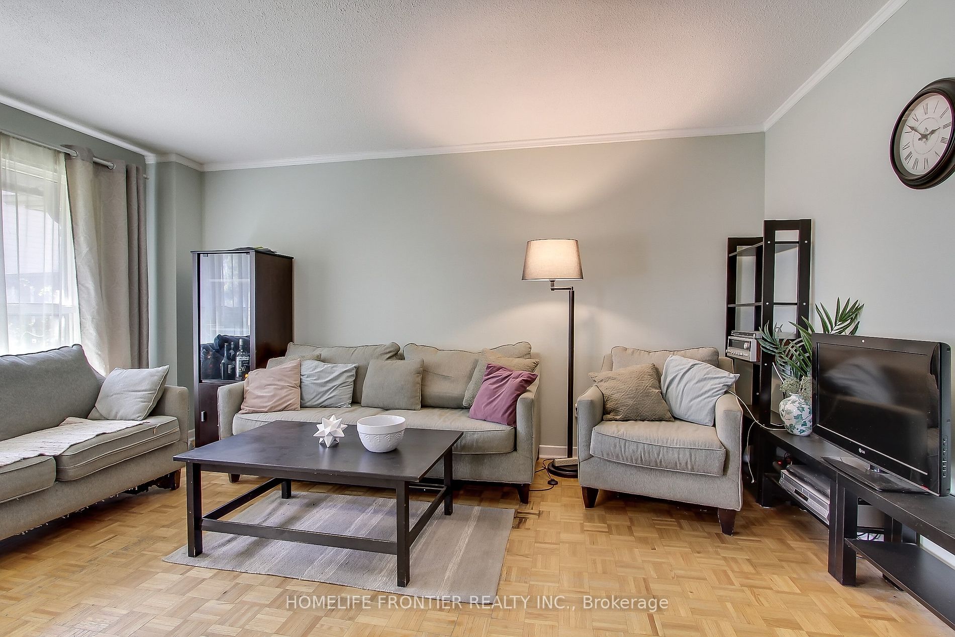 5 Penwick Crescent