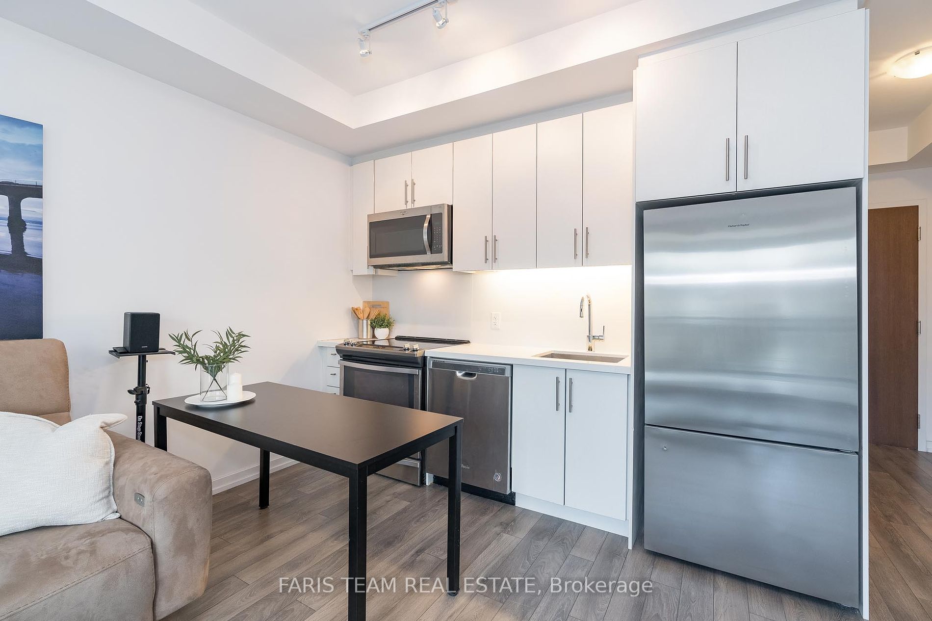 241 Sea Ray Ave, #305