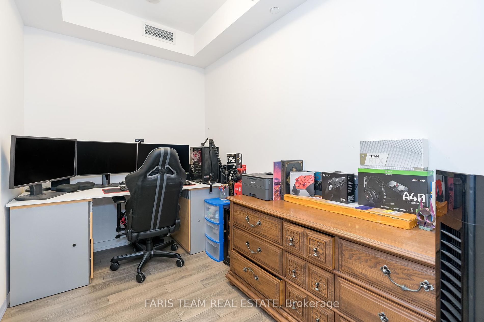 241 Sea Ray Ave, #305