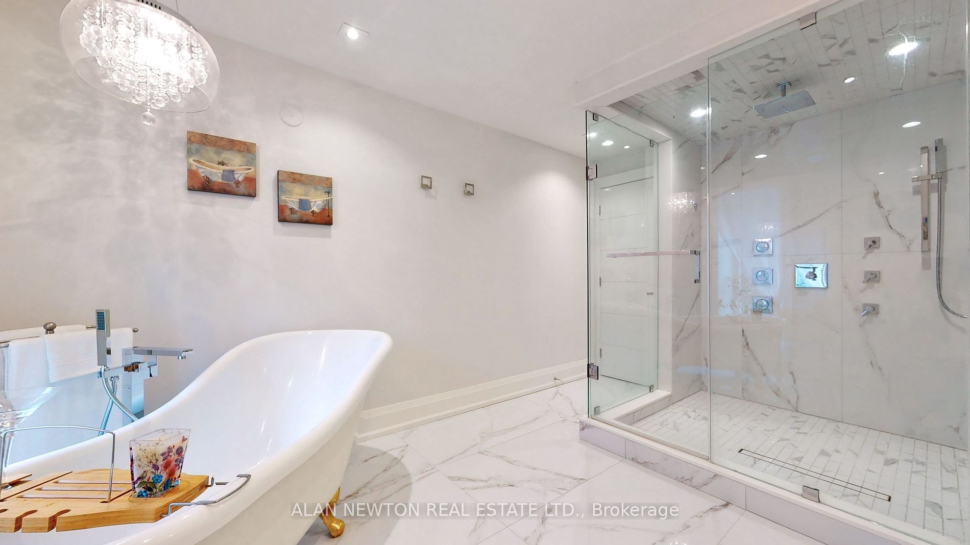 7 Albion Close
