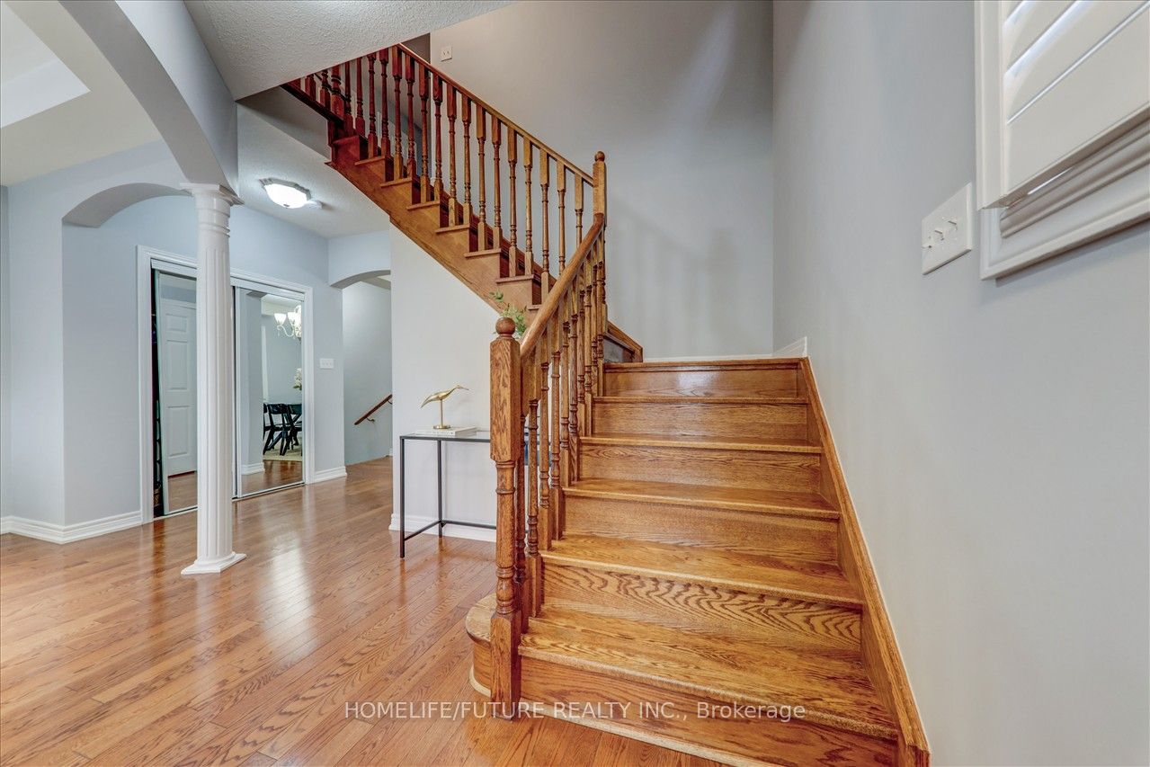 7 Wozniak Crescent