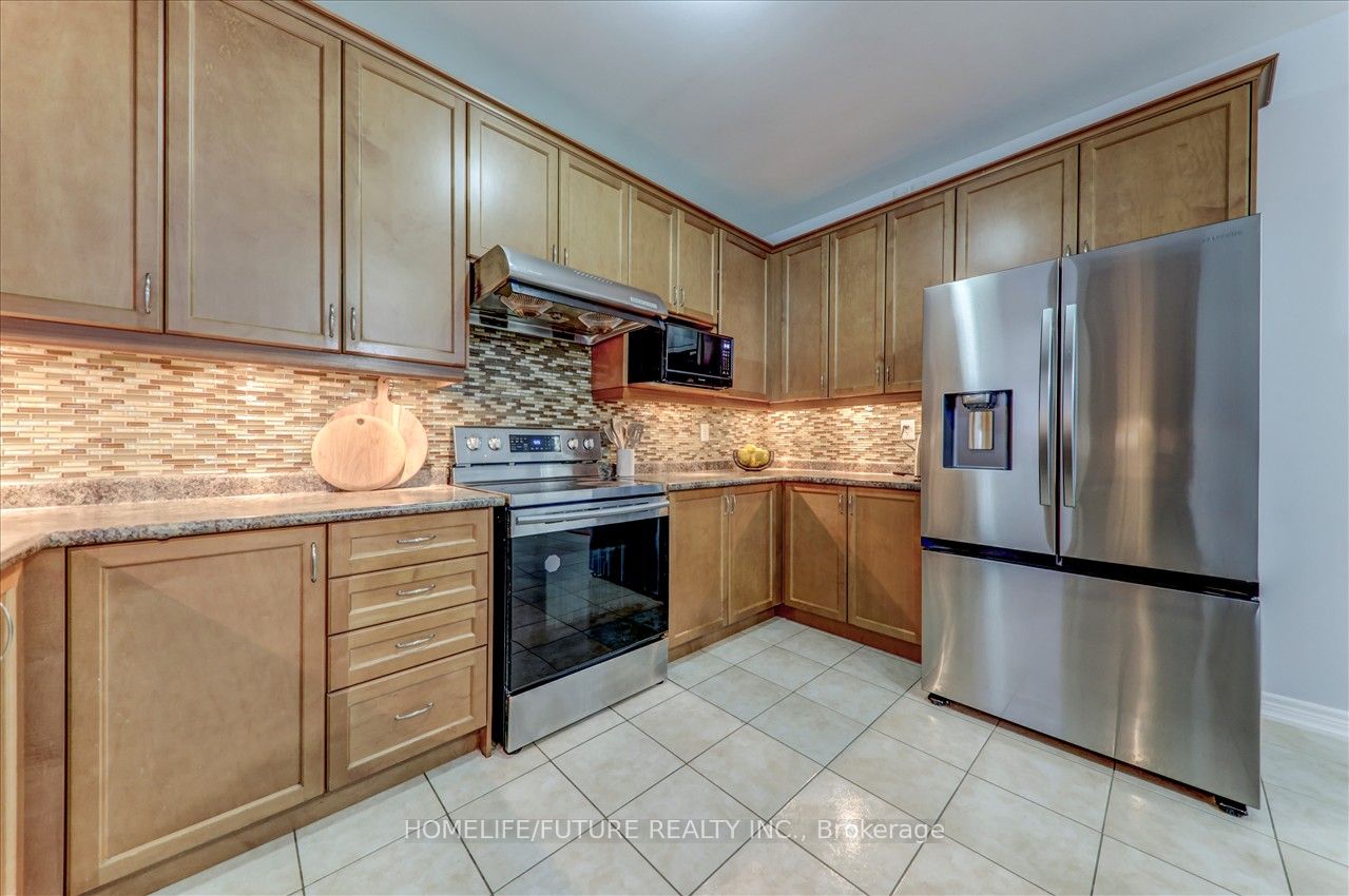 7 Wozniak Crescent