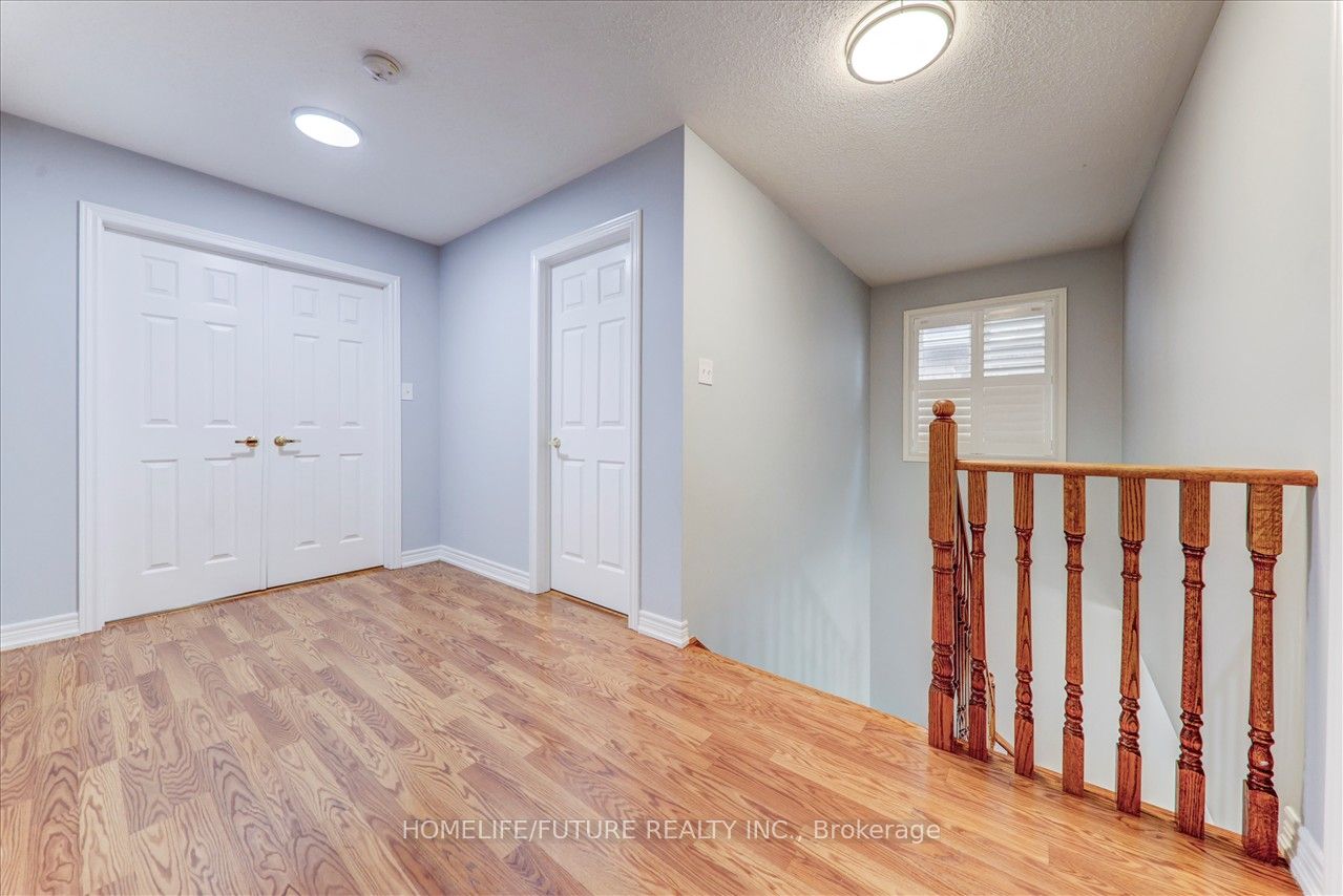 7 Wozniak Crescent