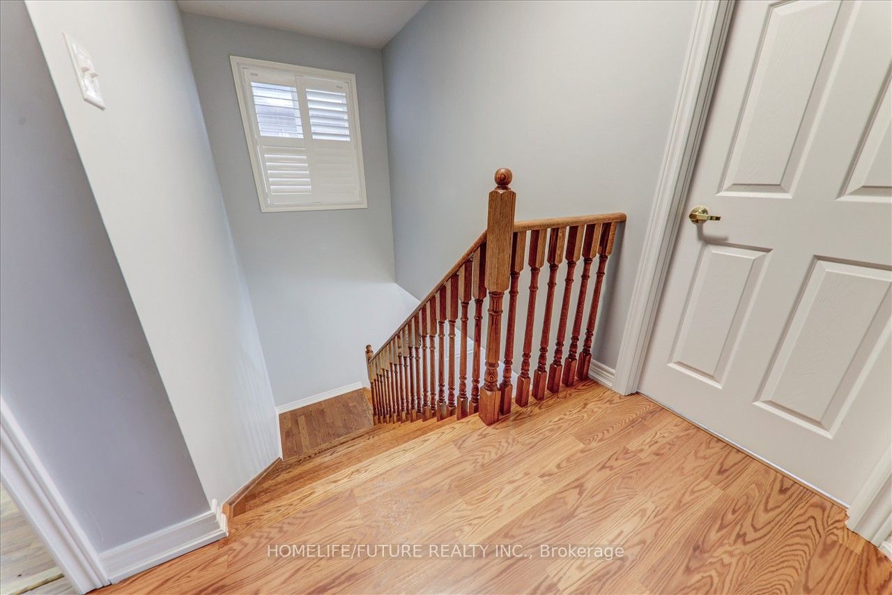 7 Wozniak Crescent