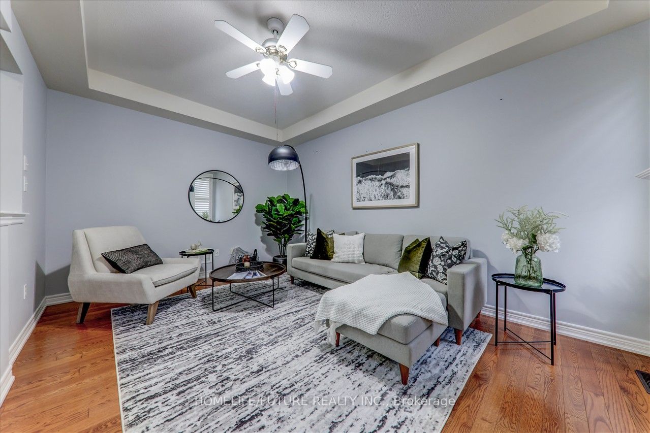 7 Wozniak Crescent