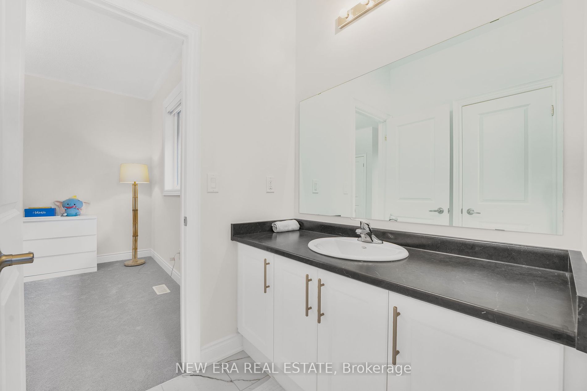 7 Ballanview Court