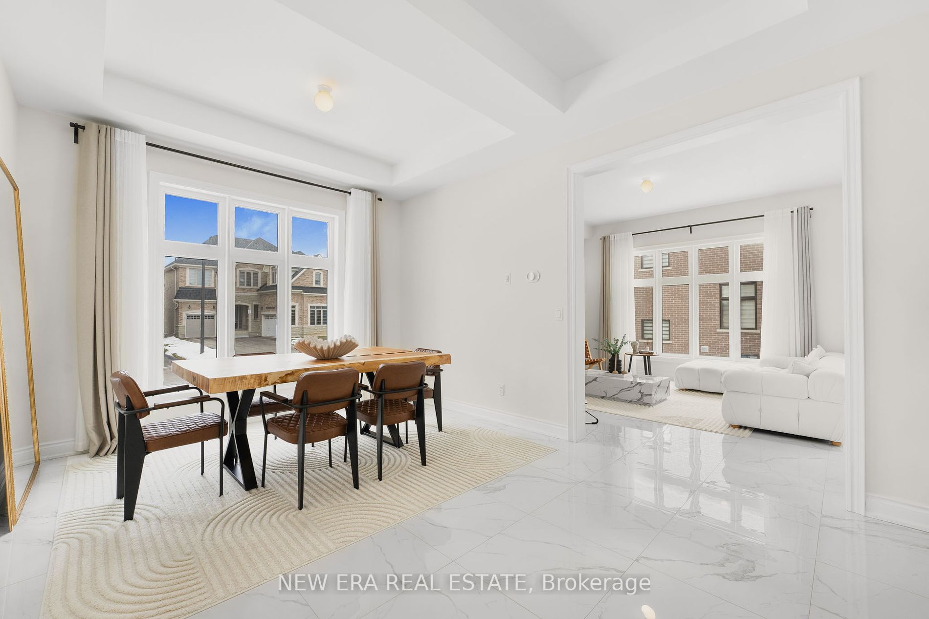 7 Ballanview Court