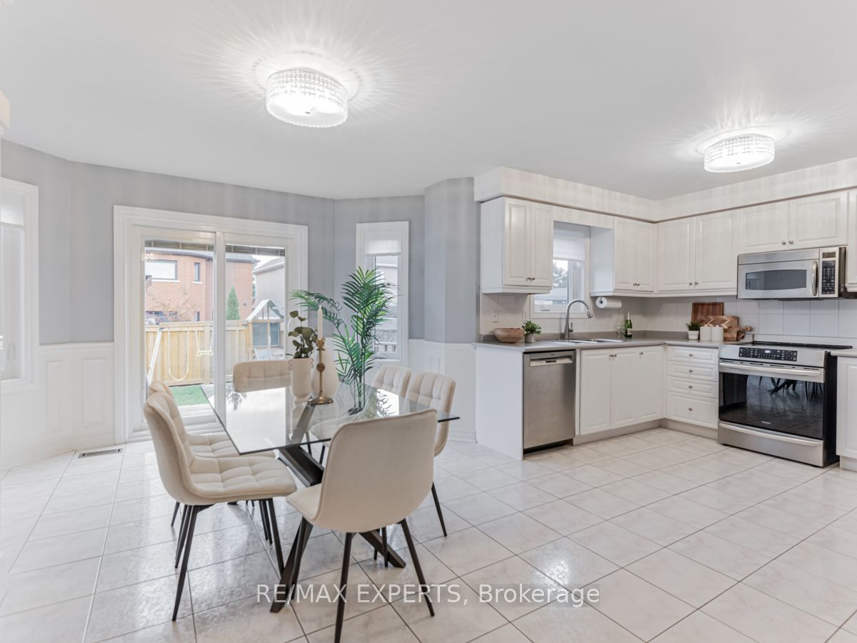71 Castlepoint Drive