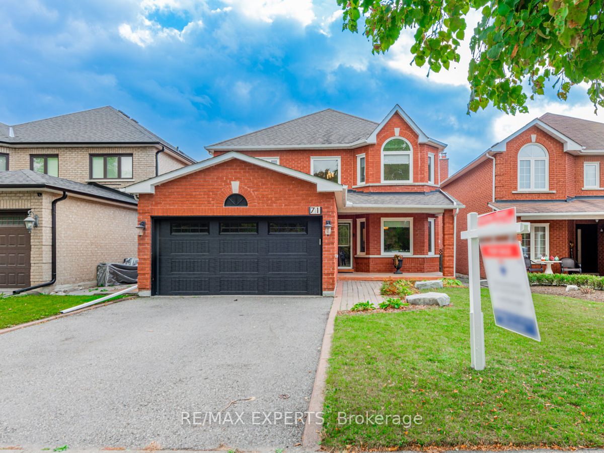 71 Castlepoint Drive