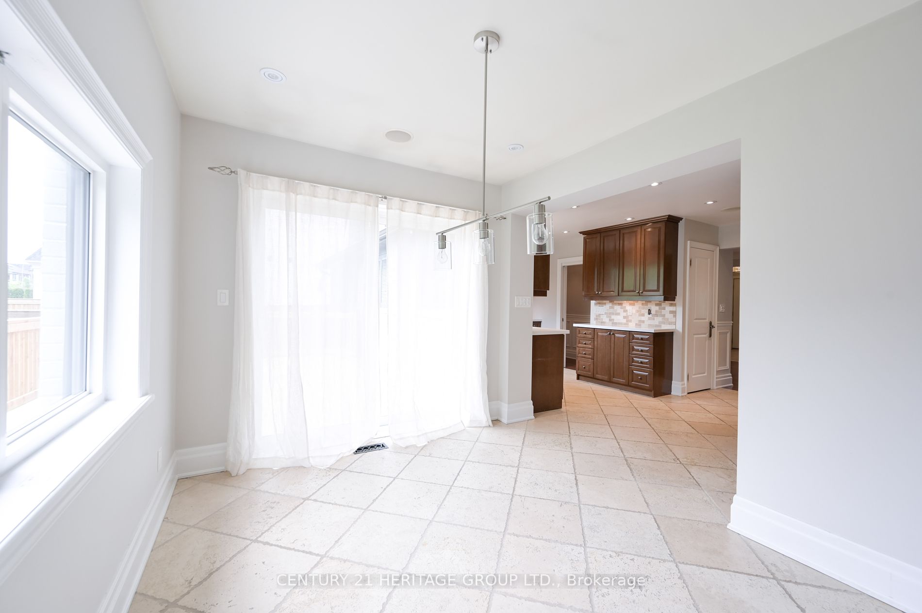 315 Bennet Dr