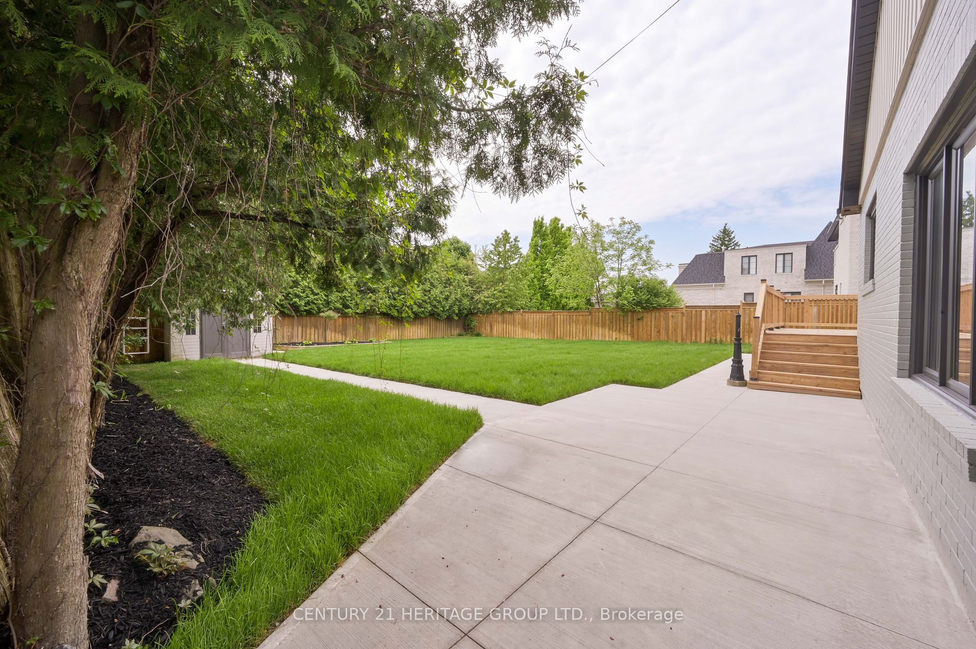 315 Bennet Dr