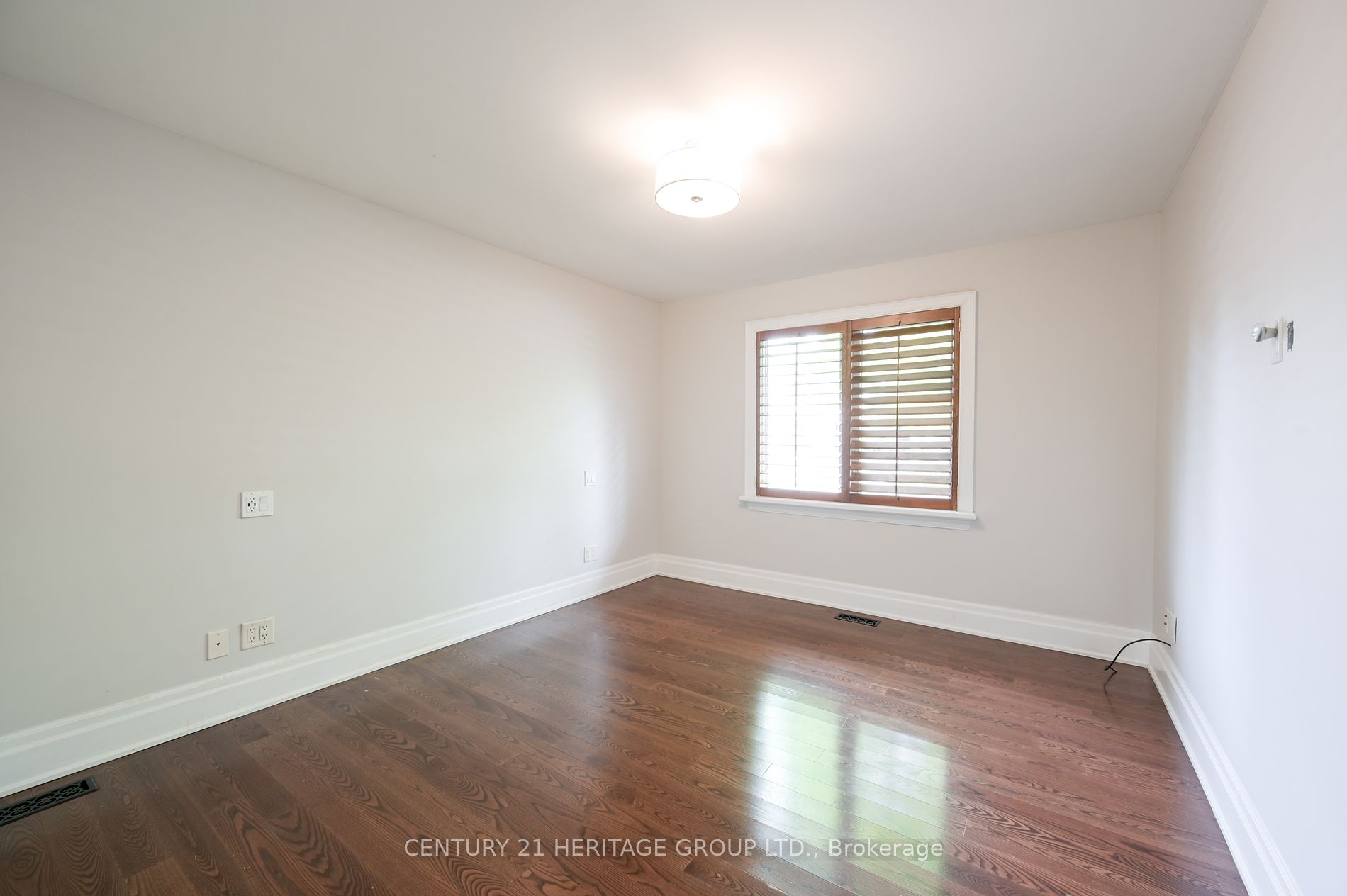 315 Bennet Dr