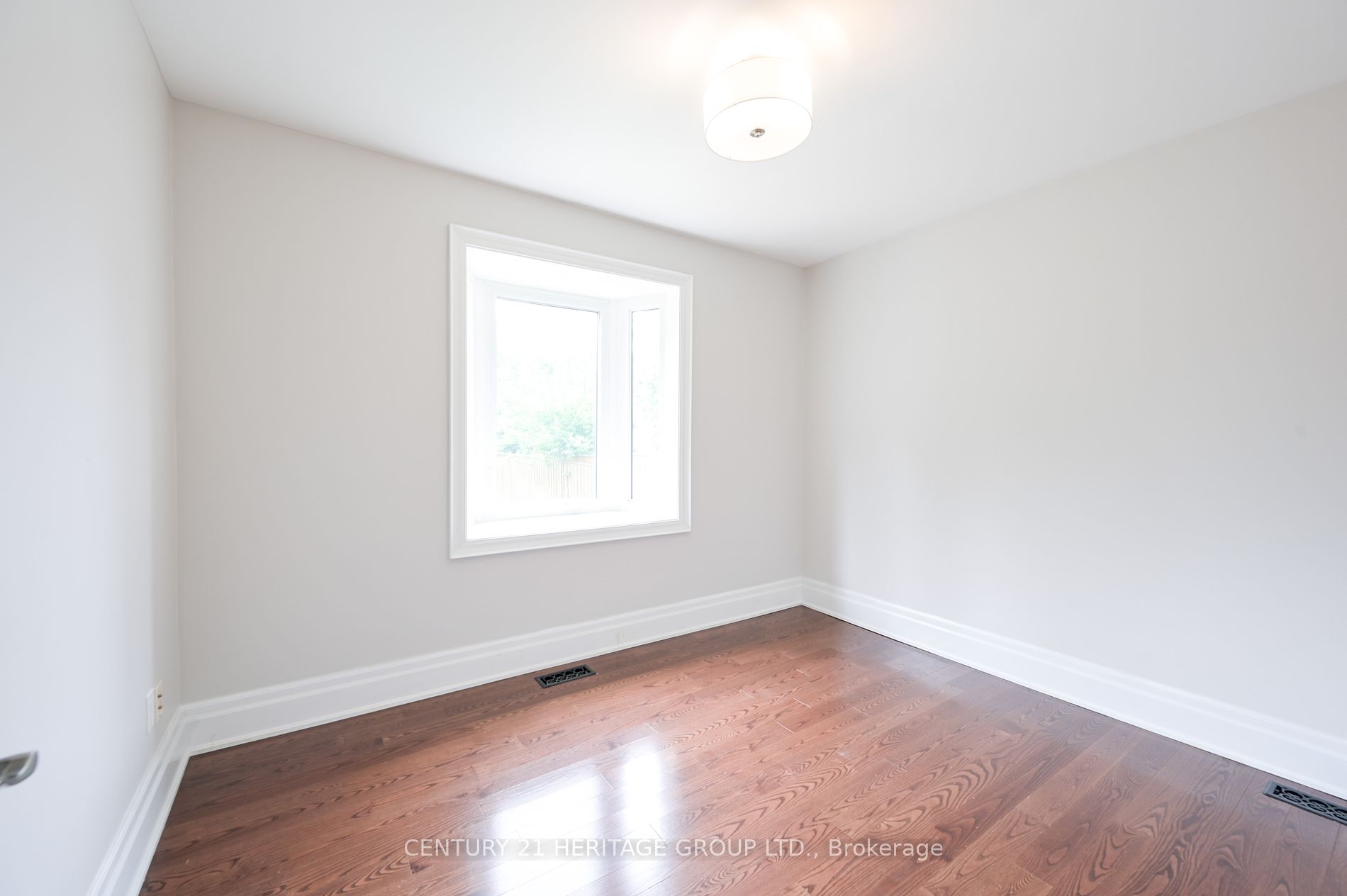 315 Bennet Dr
