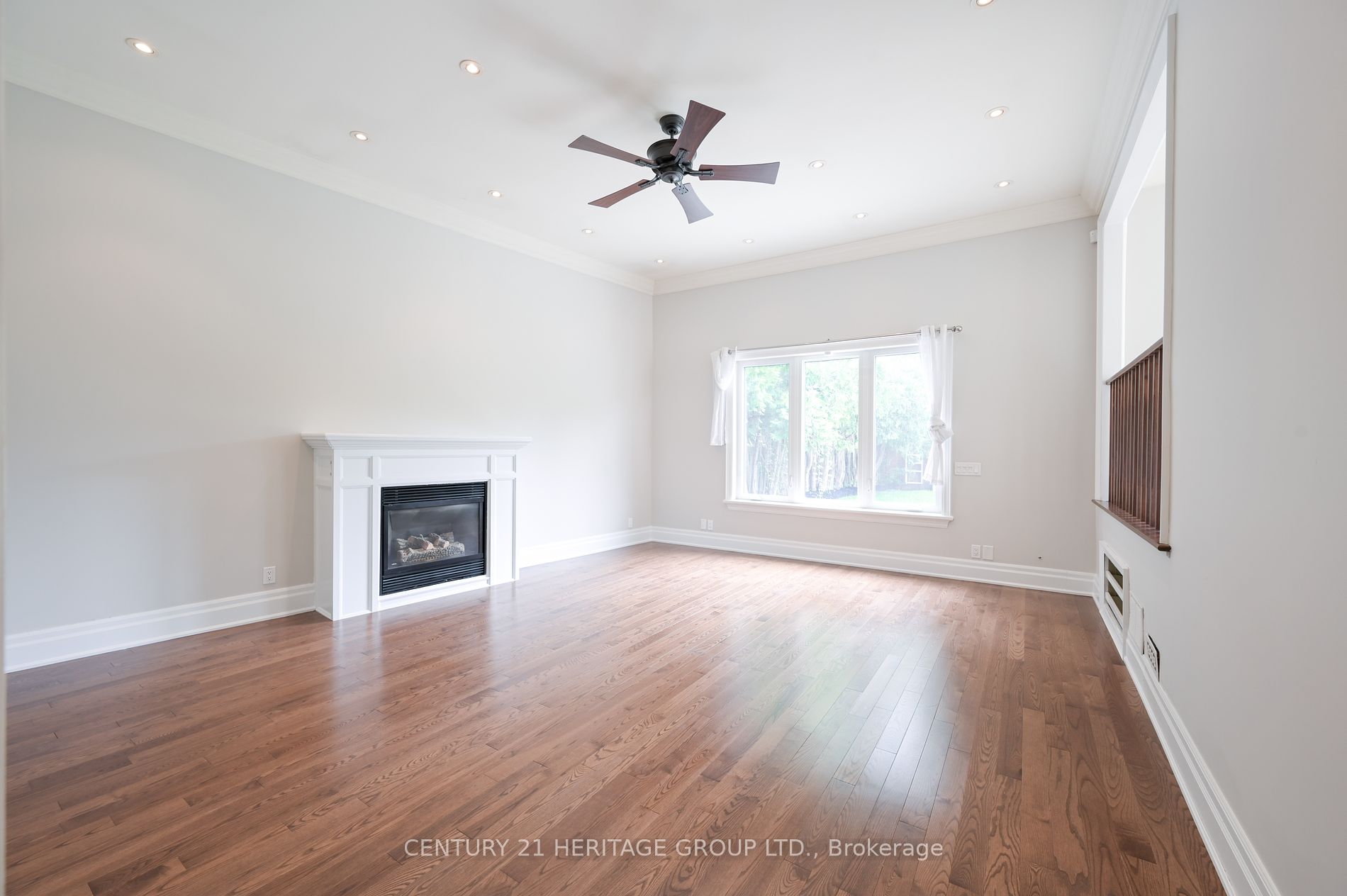 315 Bennet Dr