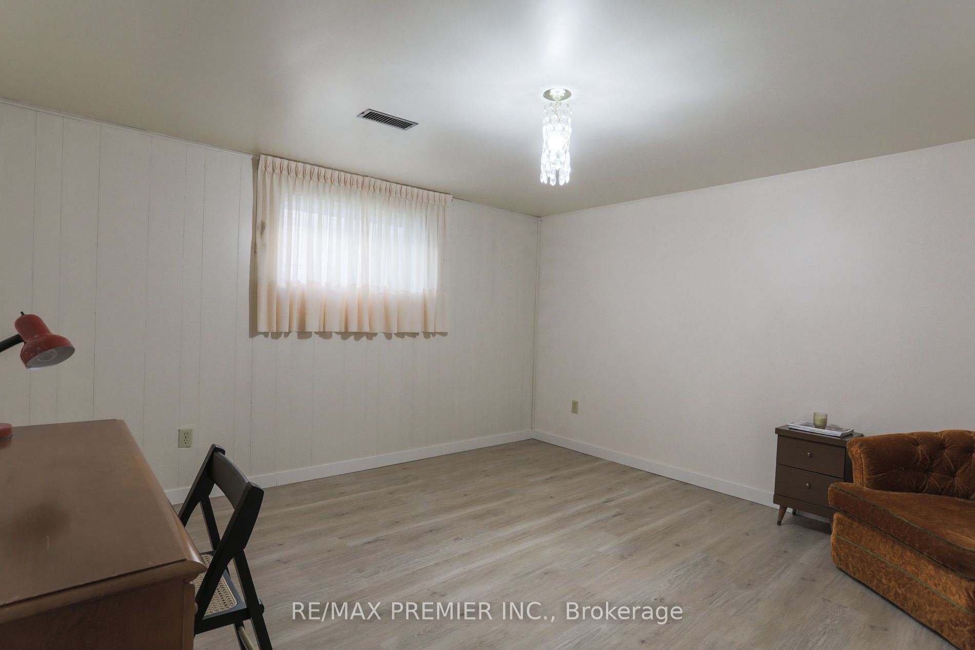 86 Harris Crescent #Bsmt