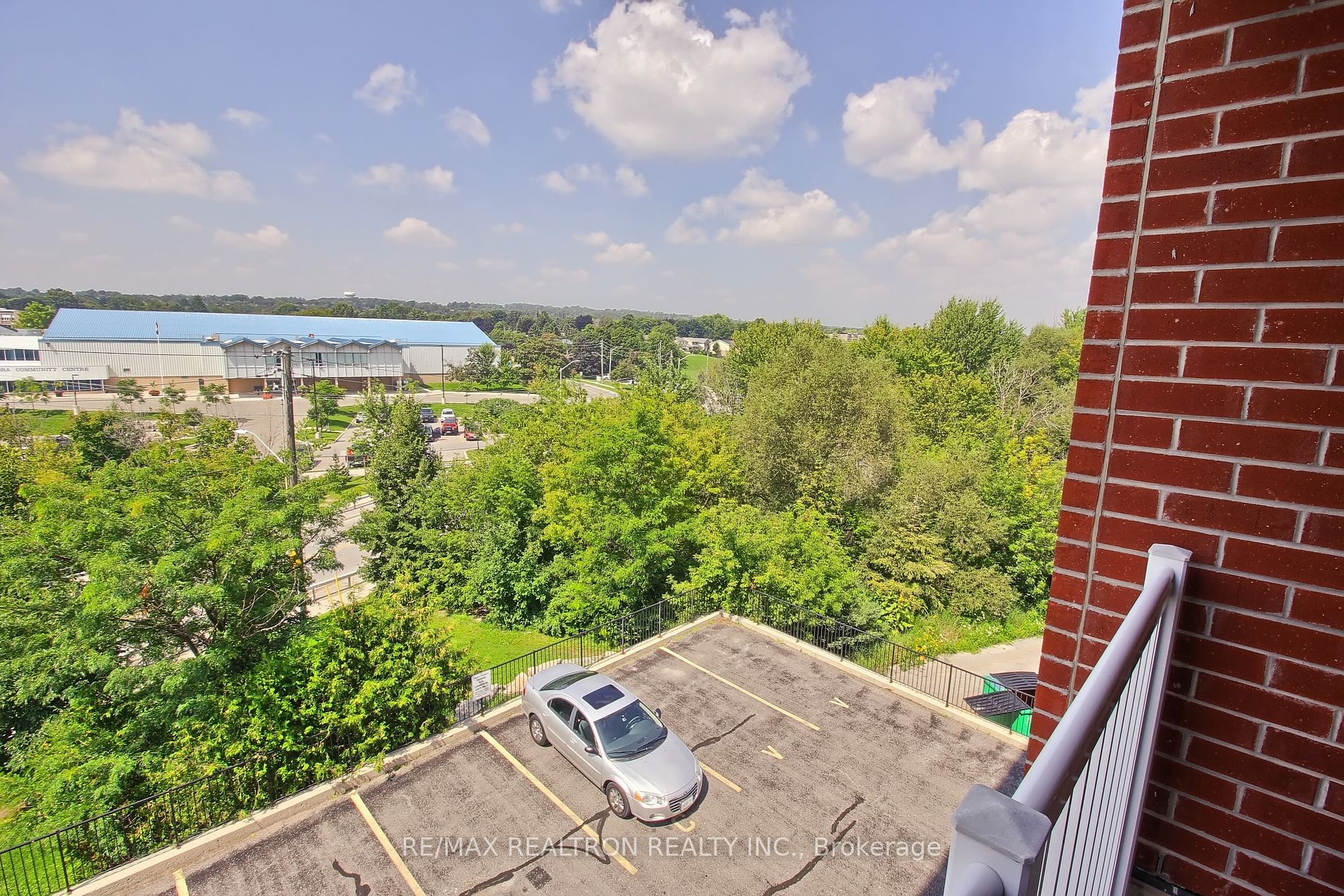 15450 Yonge Street #304