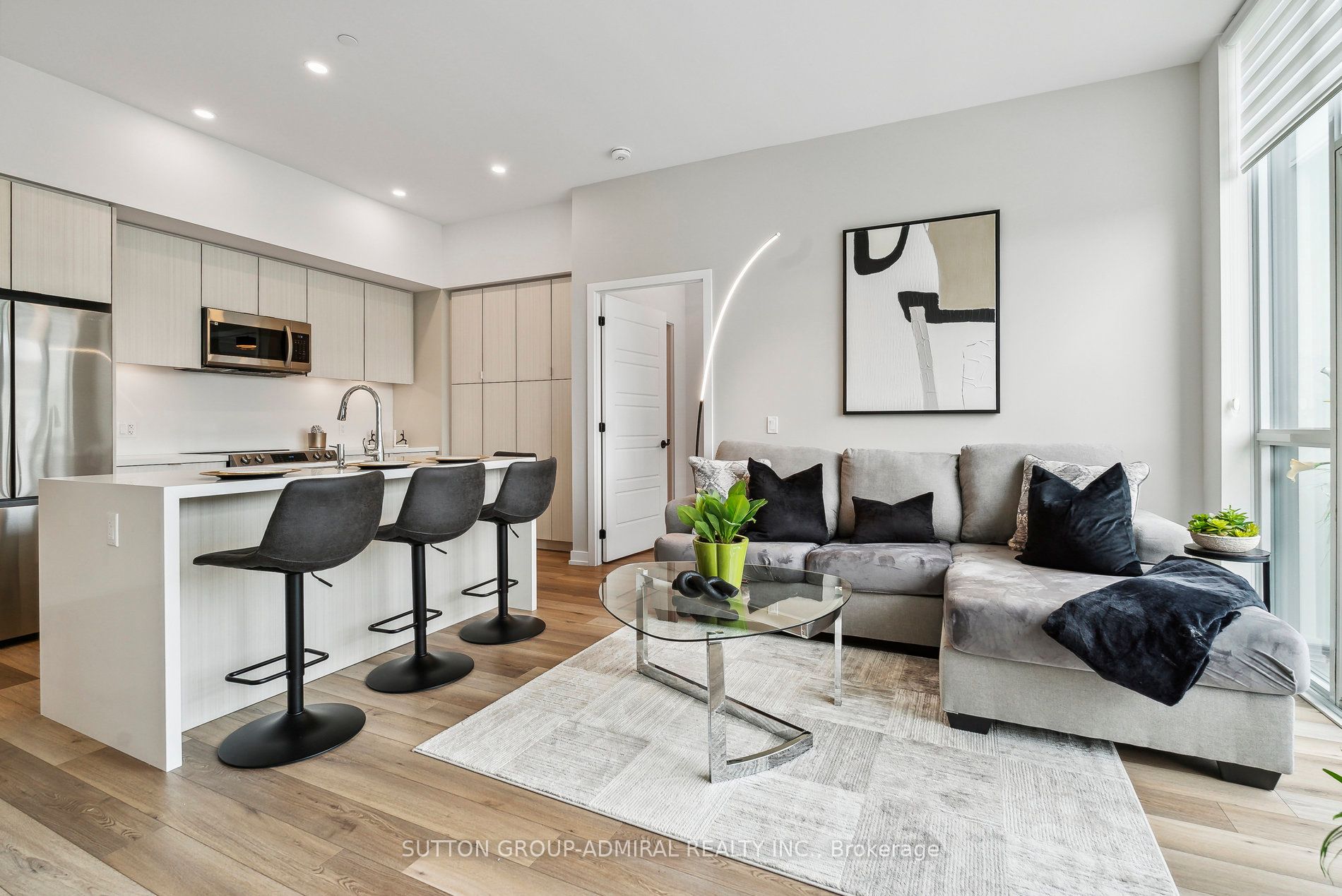 415 Sea Ray Avenue, #432