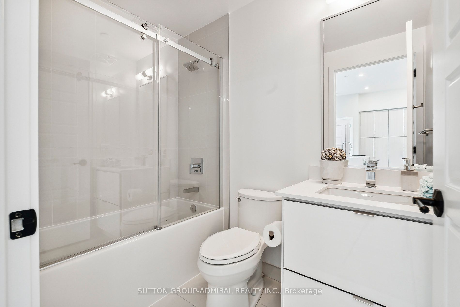 415 Sea Ray Avenue, #432