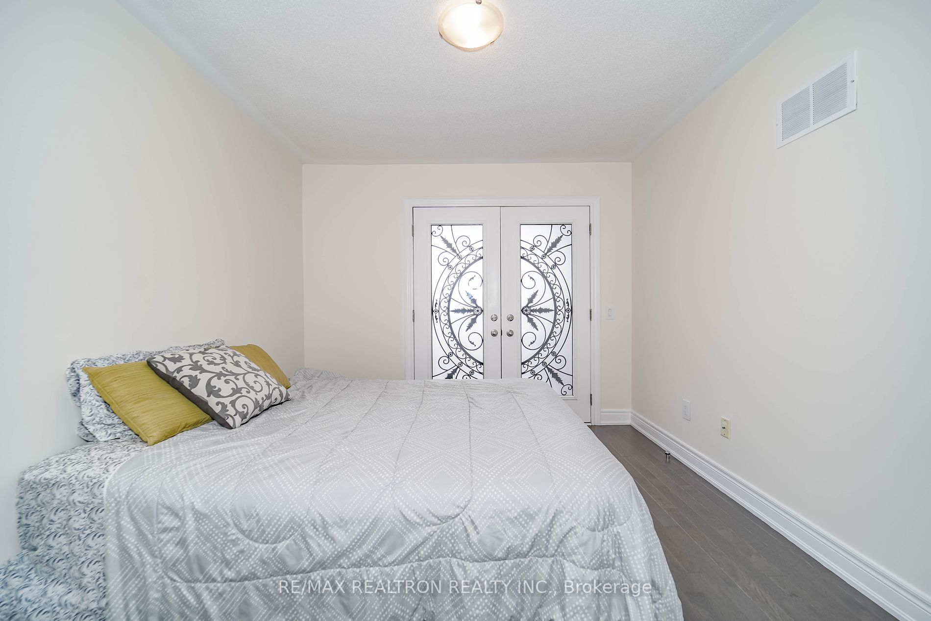 125 Jim Mortson Drive