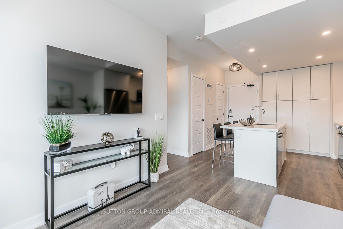 415 Sea Ray Ave, #301