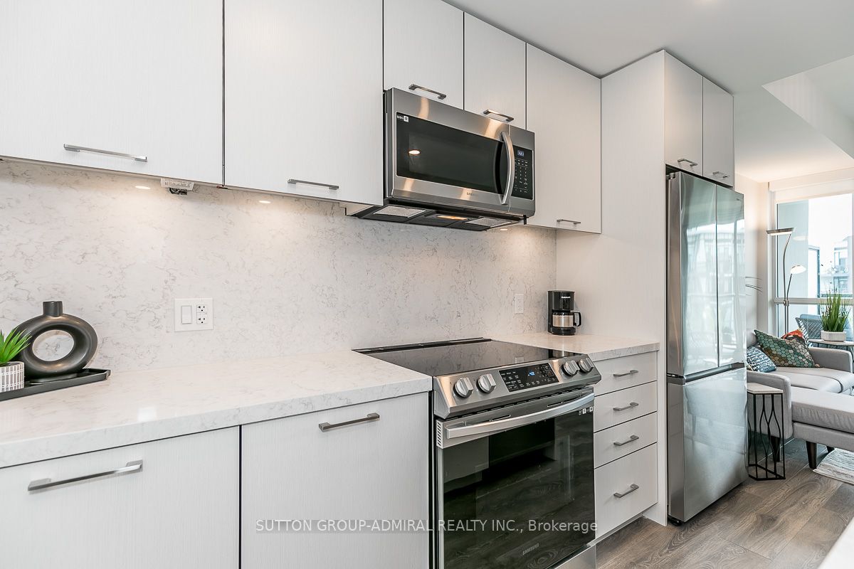 415 Sea Ray Ave, #301