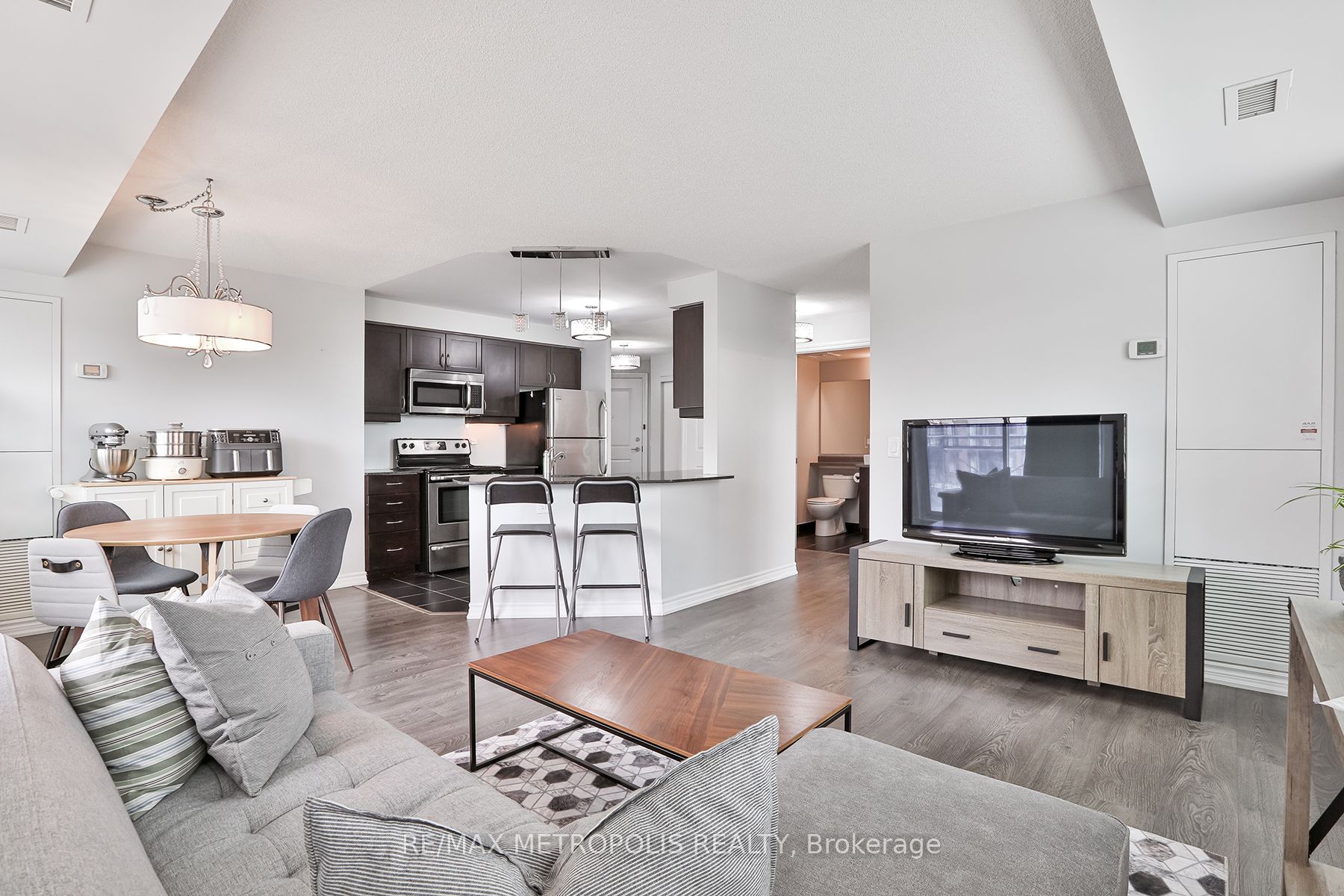 7730 Kipling Avenue #311