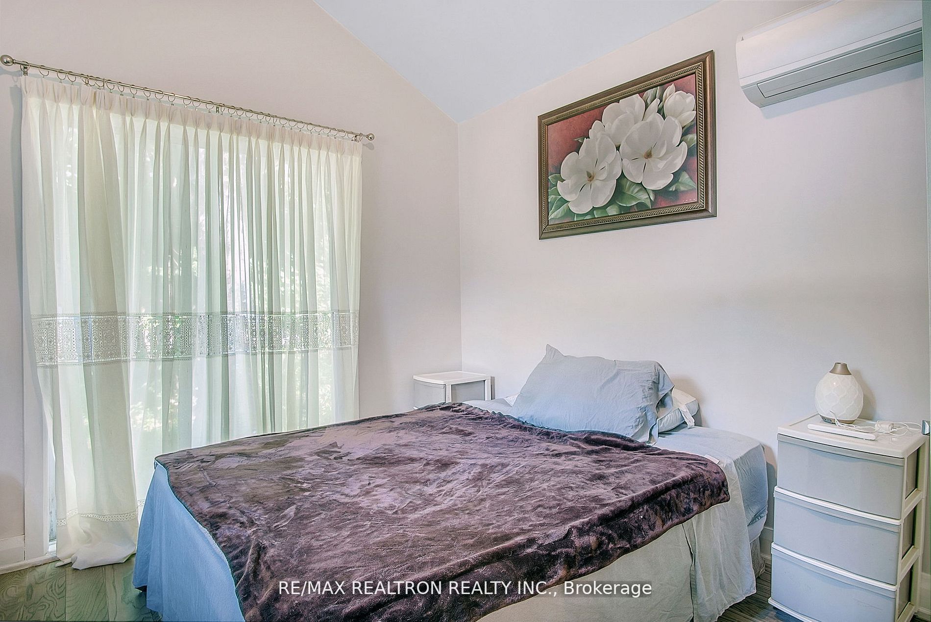 2083 St John's Rd