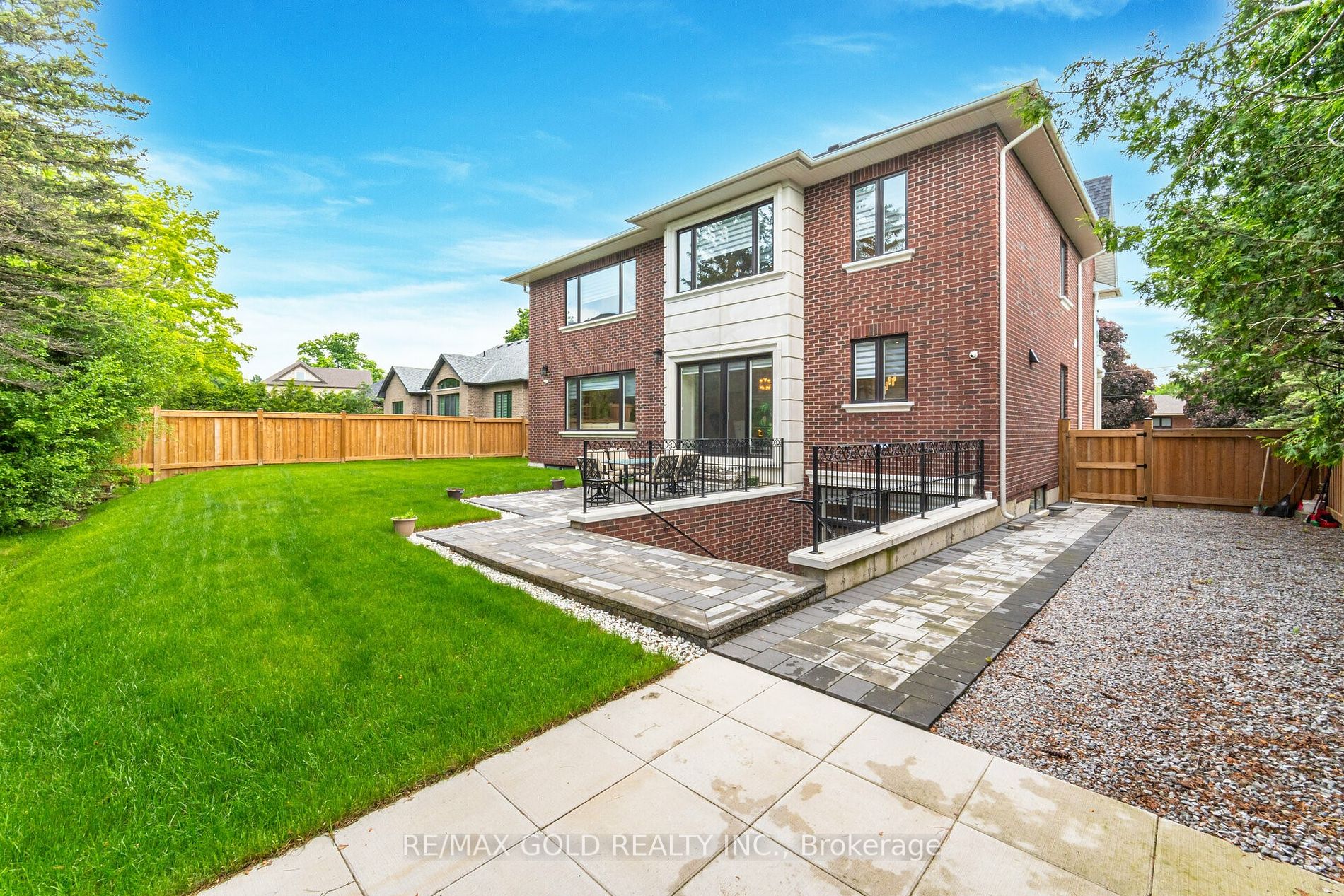 113 Hawman Ave