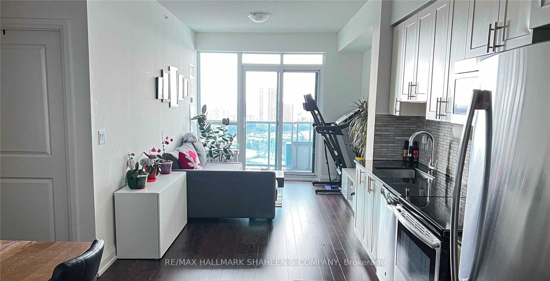 7171 Yonge Street #2110