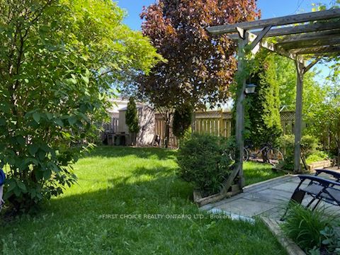 43 Buchanan Dr