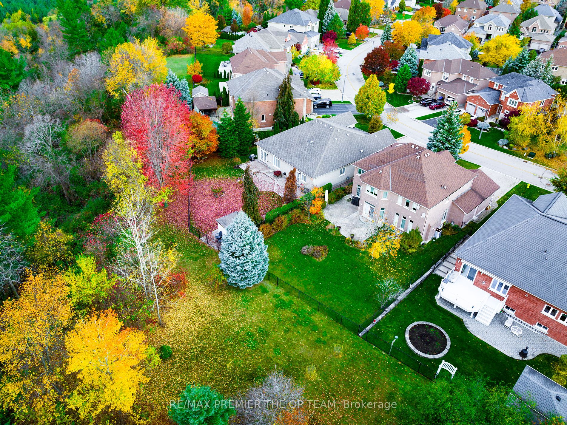 99 Gidleigh Park Cres