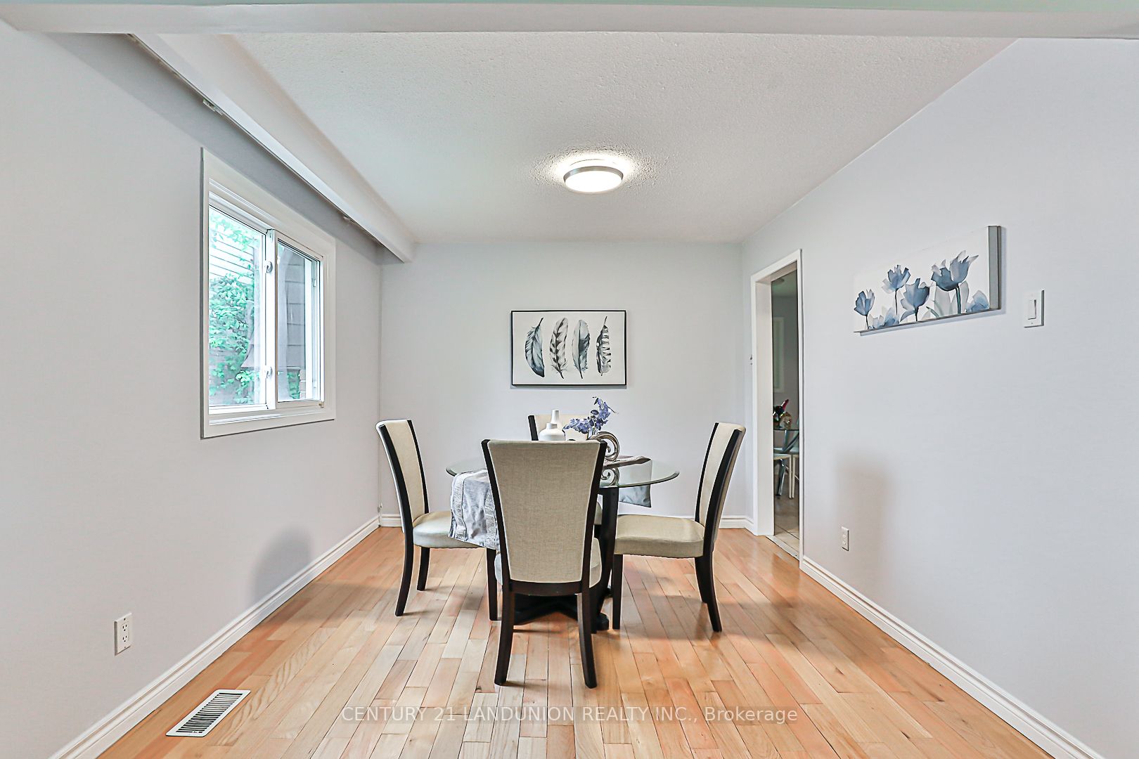 39 Ferrah St