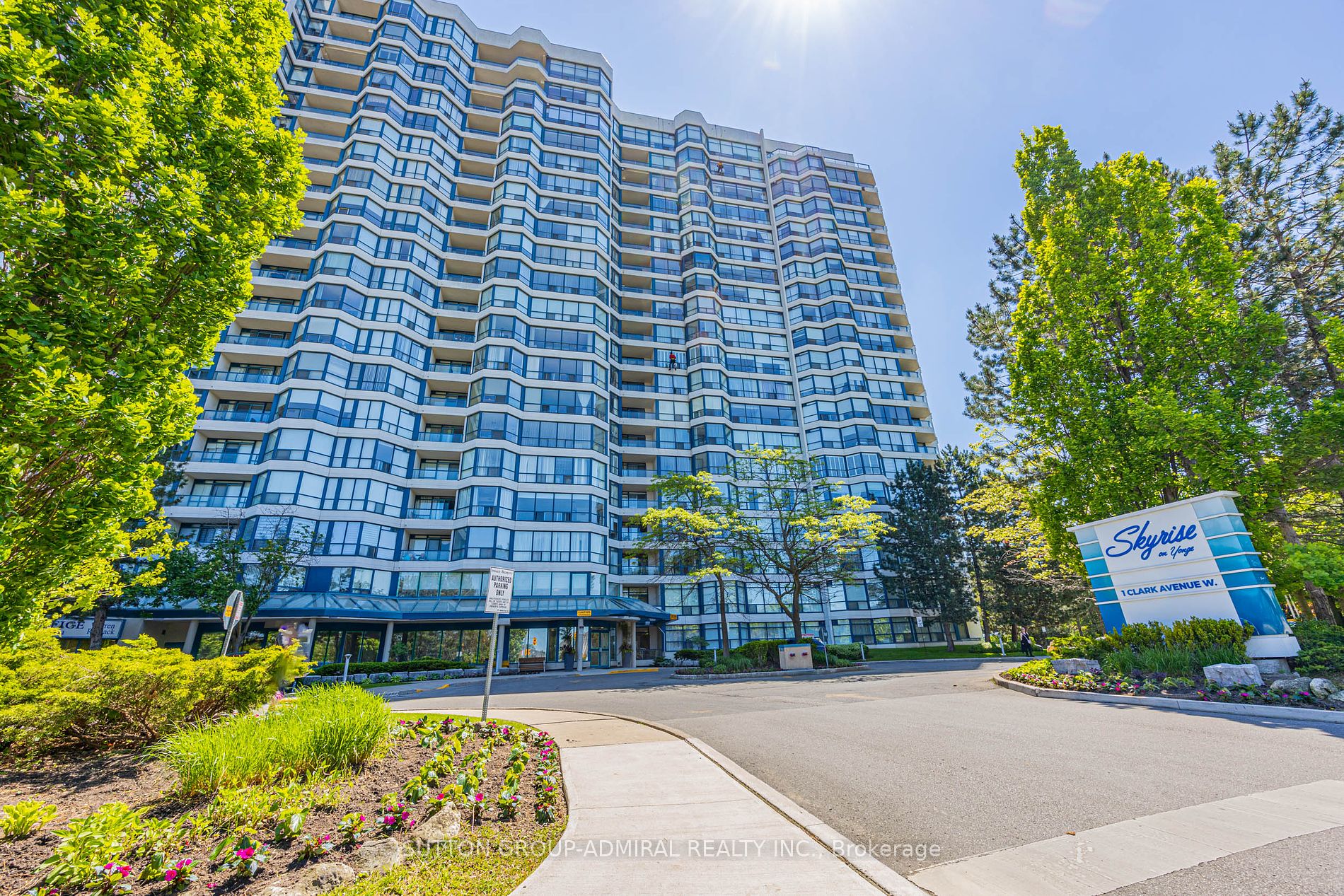 1 Clark Ave W, #1604
