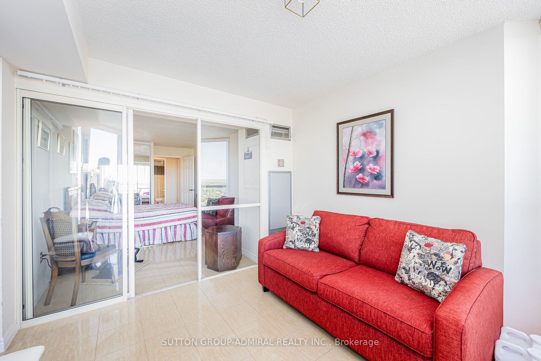 1 Clark Ave W, #1604