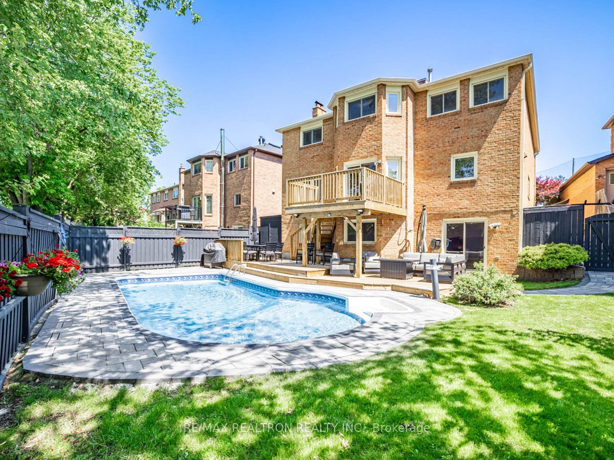 11 Nathan Court