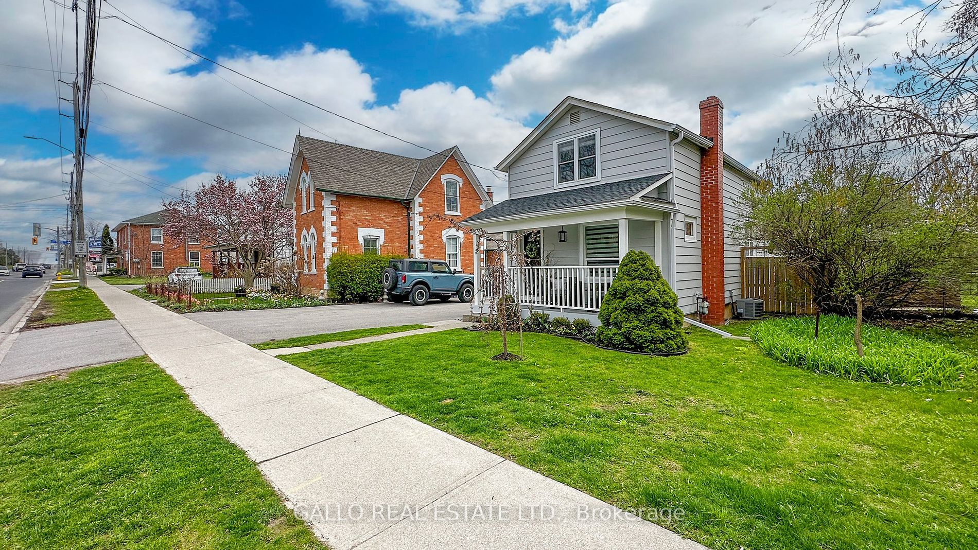6727 Main Street