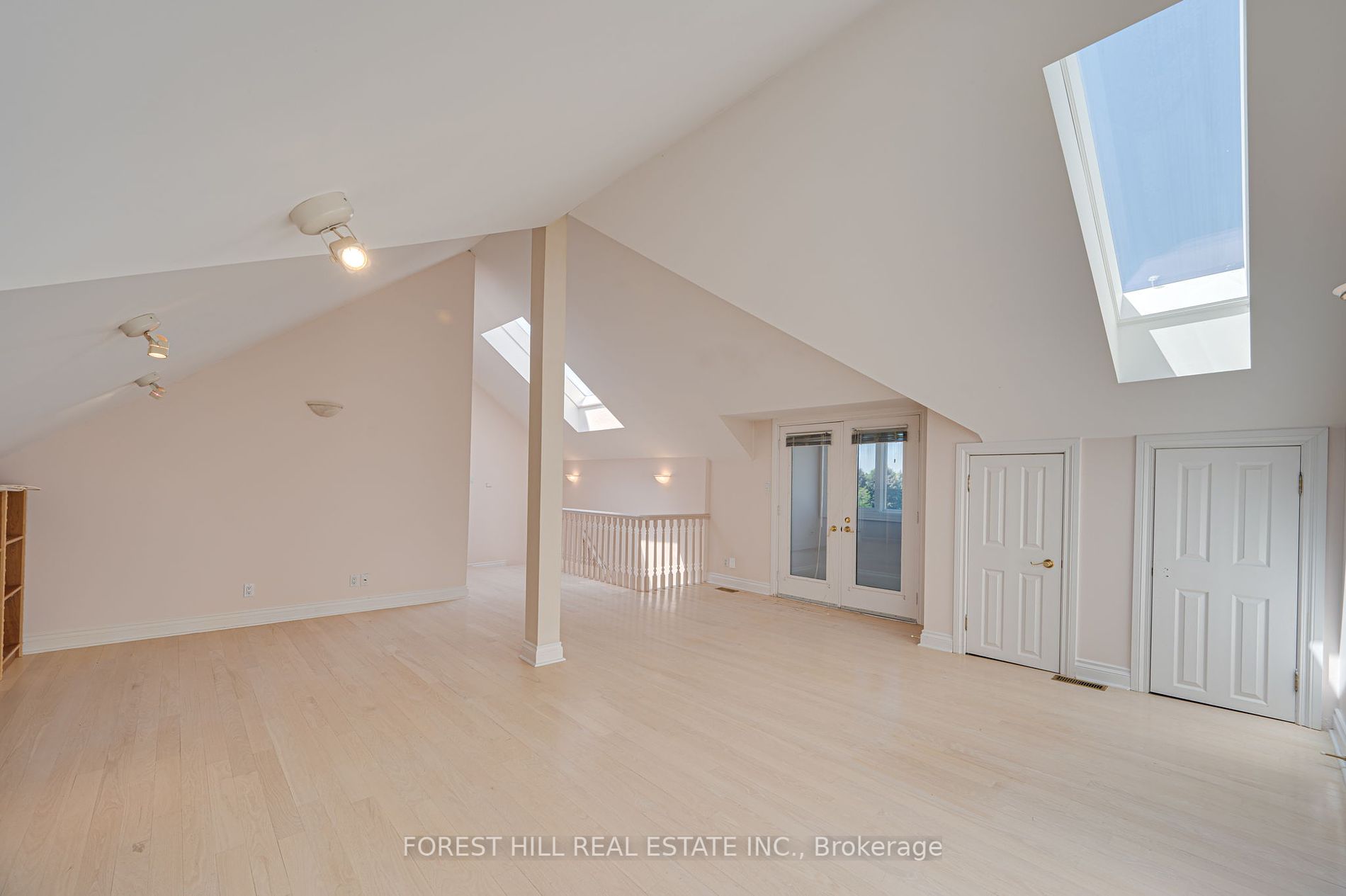 166 Arnold Avenue