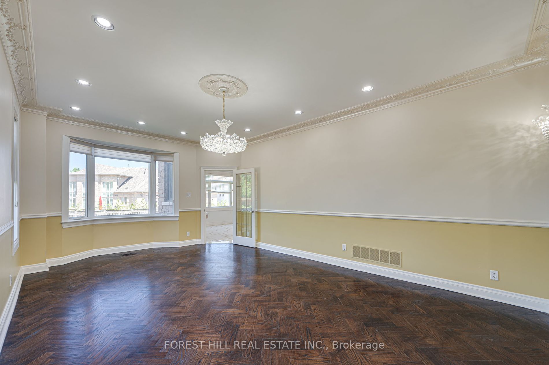166 Arnold Avenue
