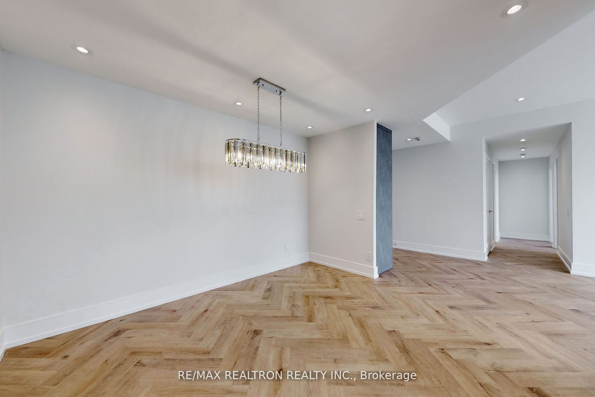 110 Promenade Circ, #1709