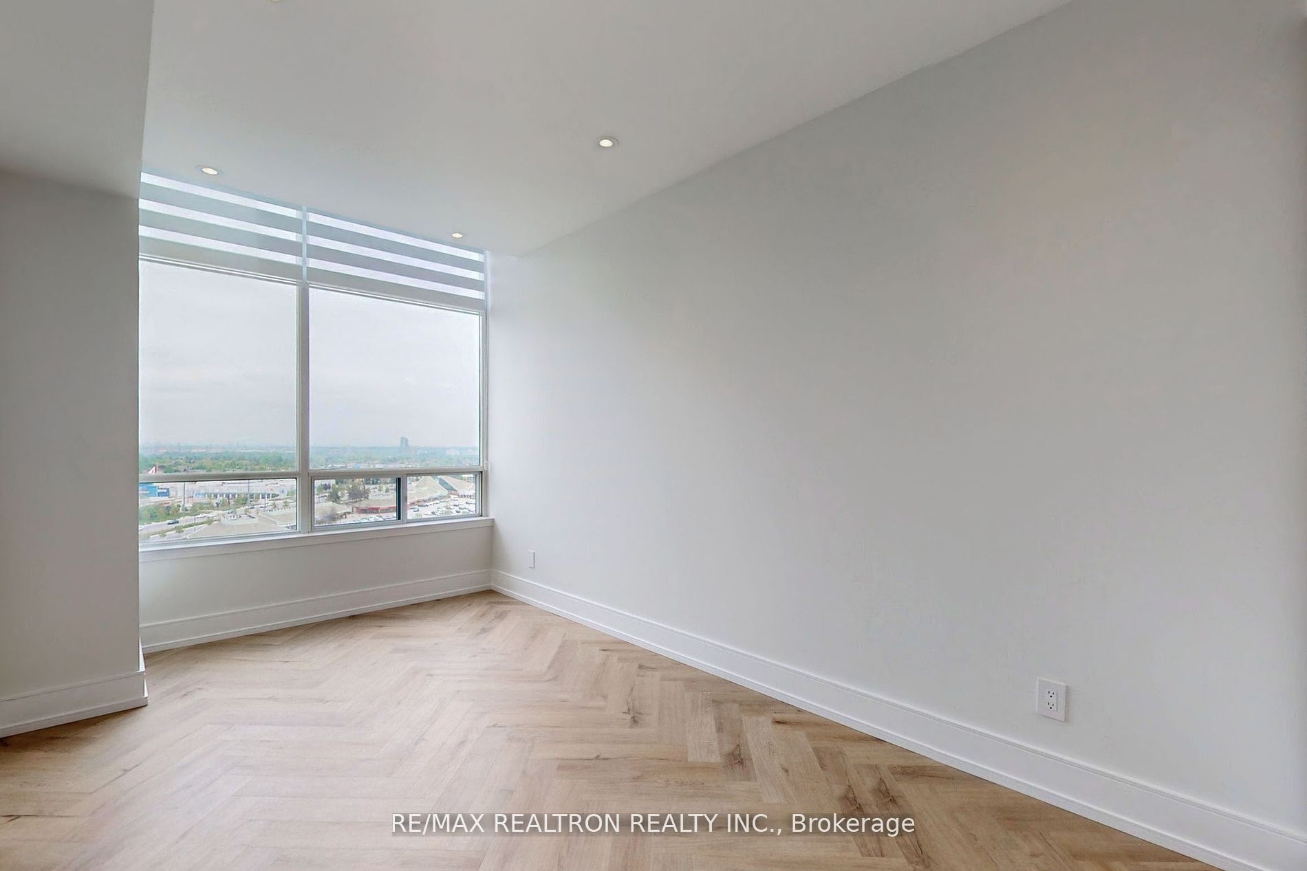 110 Promenade Circ, #1709