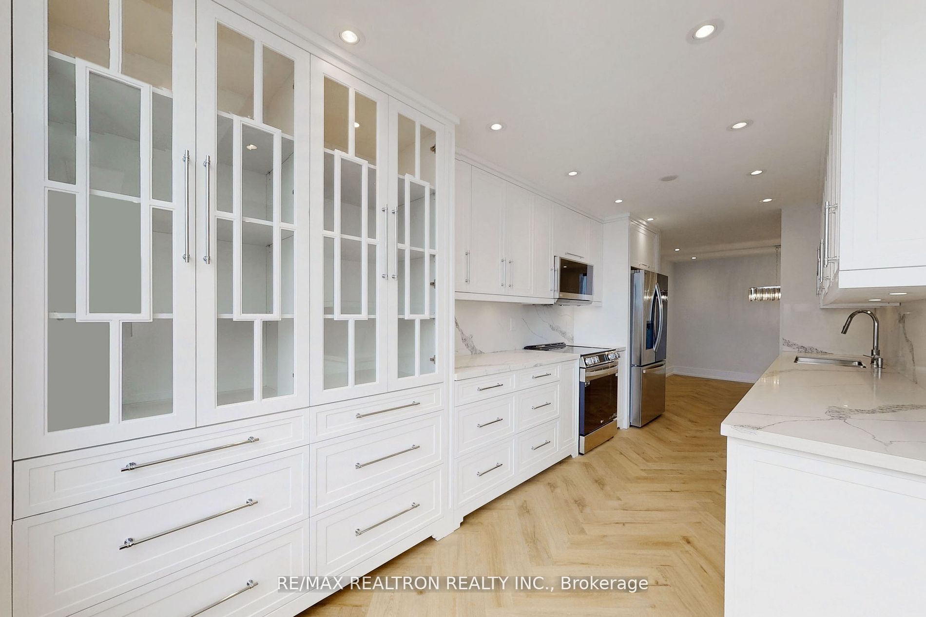 110 Promenade Circ, #1709