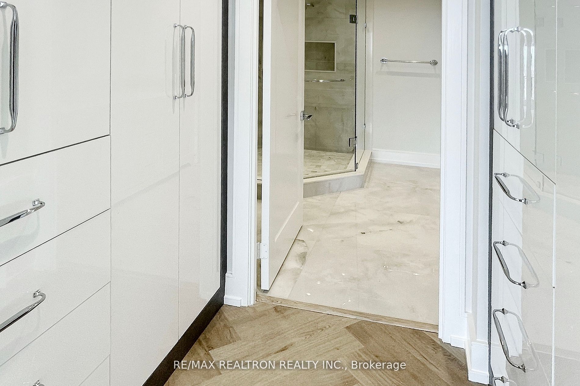 110 Promenade Circ, #1709