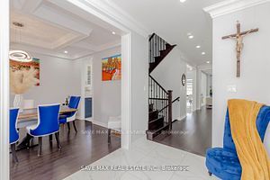 811 Green St